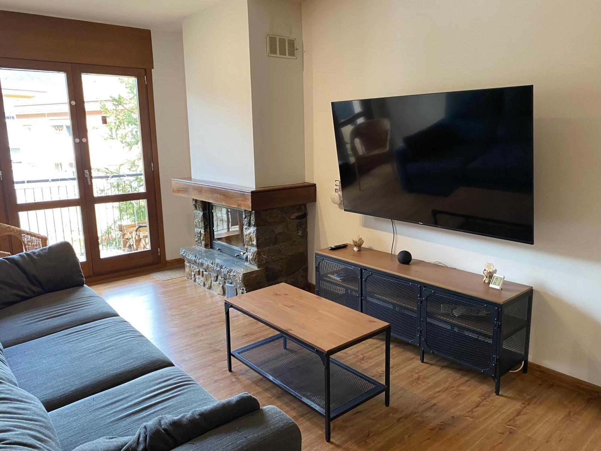 Apartamento Gold Cadi Гвардиола-де-Берга Экстерьер фото